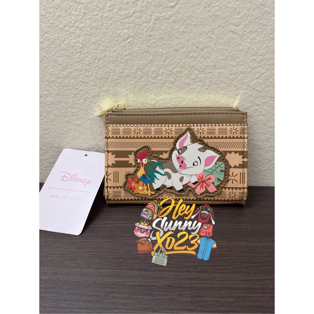 Her Universe Disney Moana Pua & Hei Hei Cardholder